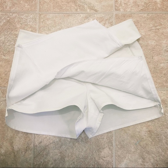 SOLD Sunday Best Tennis Skirt - Picture 3 of 5